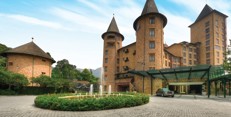 The Chateau Spa & Organic Wellness Resort - Entrance